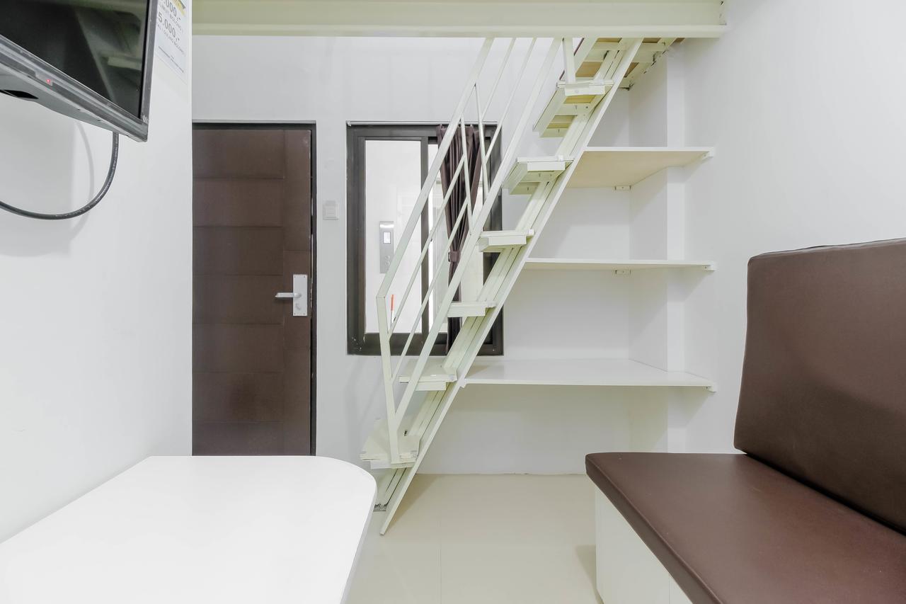 Hotel Reddoorz Near Hayam Wuruk Plaza Yakarta Exterior foto